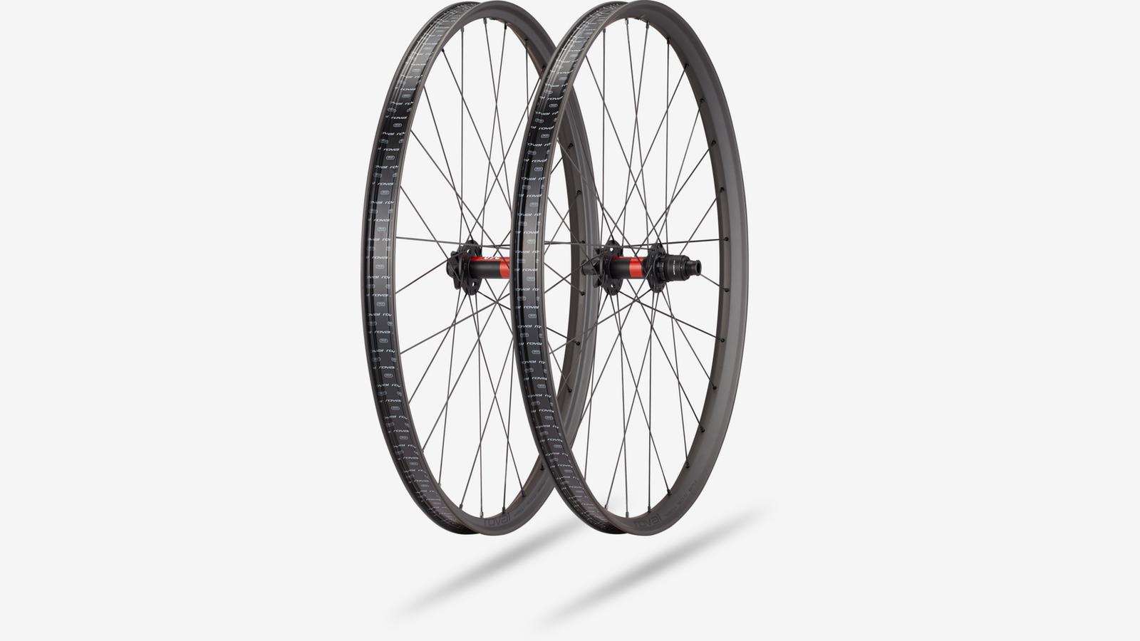 30123-7002-Specialized-Traverse Sl Ii 240-Wheel-Peachtree-Bikes-Atlanta