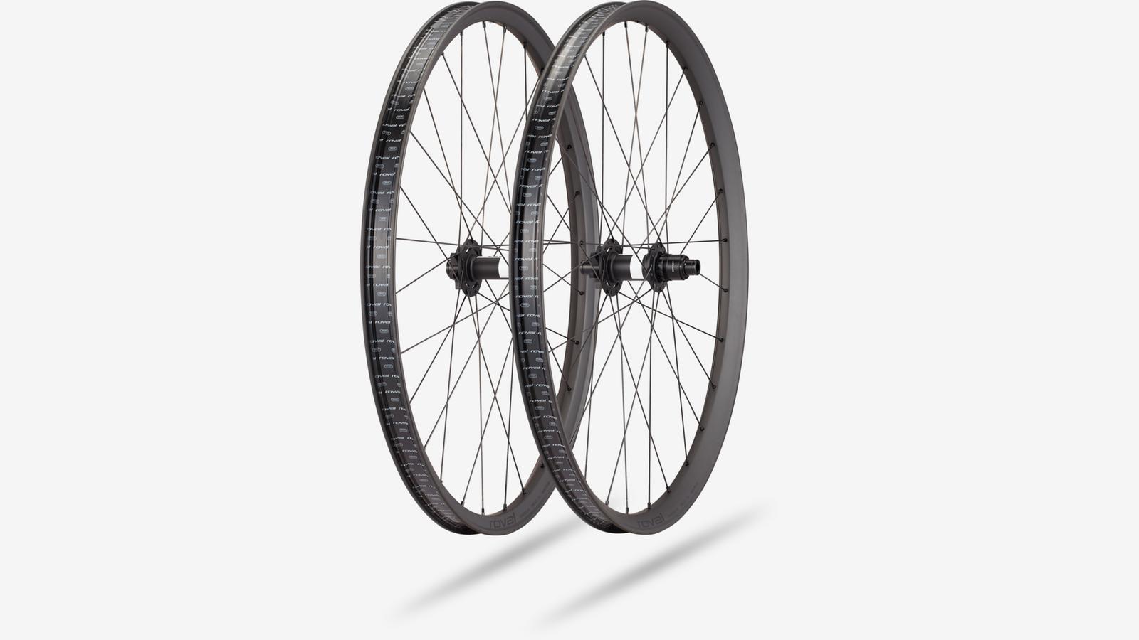 30123-9312-Specialized-Traverse Hd 350 6B-Wheel-Peachtree-Bikes-Atlanta