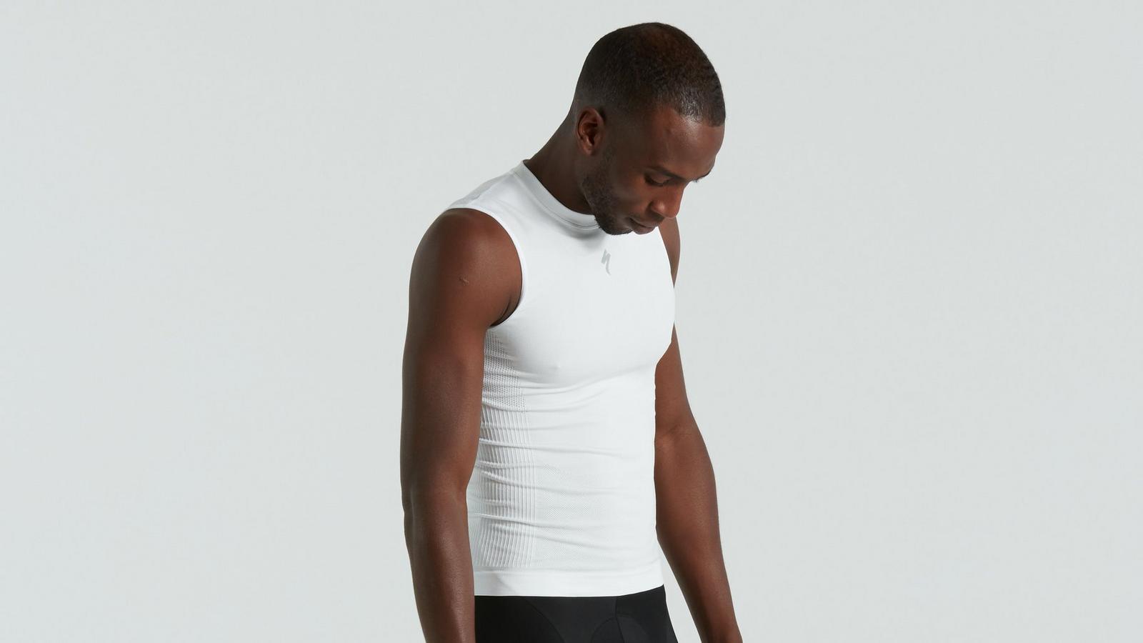 64122-0204-Specialized-Seamless Light Baselayer Svl Men-Baselayer-Peachtree-Bikes-Atlanta